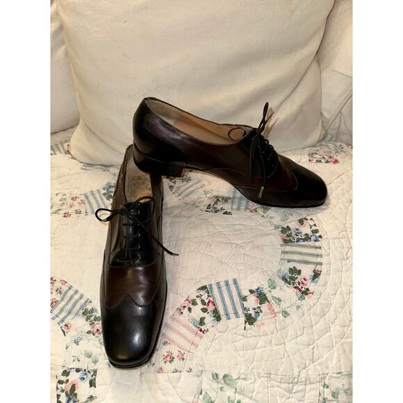 VINTAGE SALVATORE FERRAGAMO 2 TONE LEATHER OXFORDS LACE UP SHOES 7.5N - Picture 2 of 7